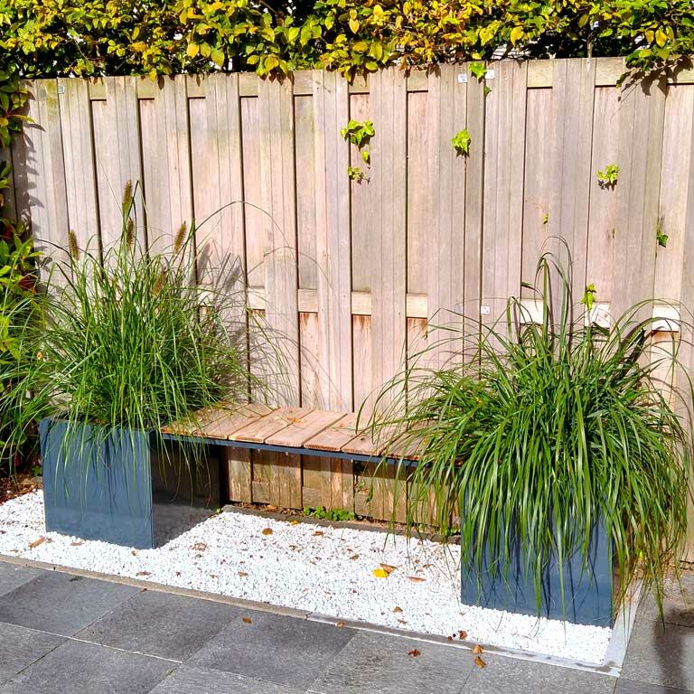 Jardinière en acier peint par poudrage avec banc Vegas Miami