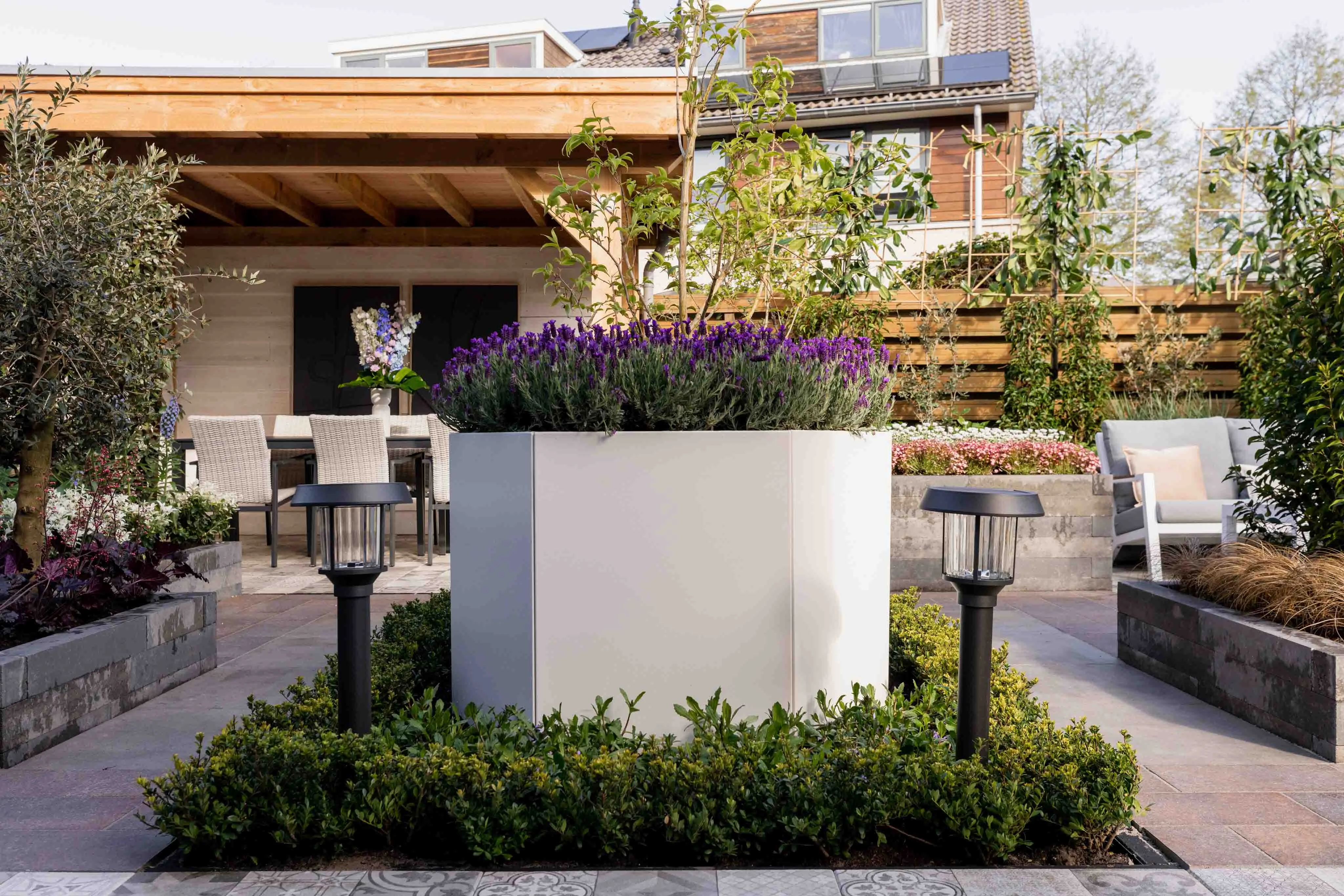 Inspiration de jardin : grands pots de plantes pour l'extérieur